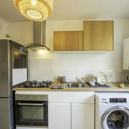 Apartment Lovely 2-bed In Rouen