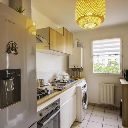 Lovely 2-bed In *